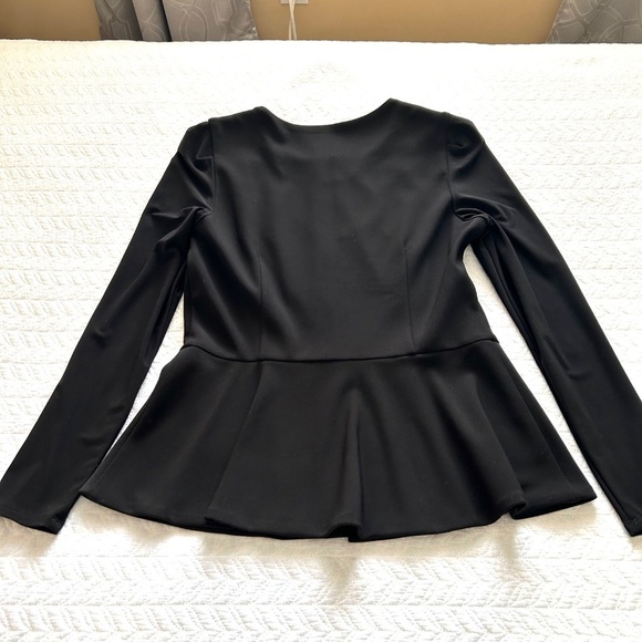 Frank Lyman Zip Front Peplum Hem L/S Black Jersey Jacket Size 10 MadeInCanada! - Picture 6 of 15